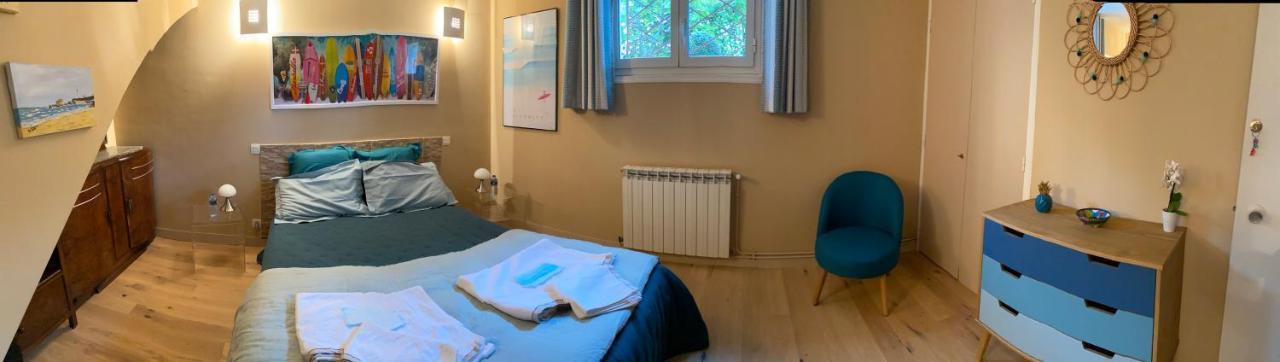 Chez Phil Et Dom Bed & Breakfast Biarritz Exterior photo